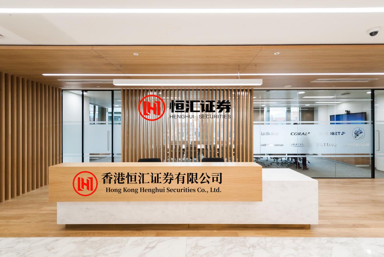 华楚新起点 喝到急诊、拉到虚脱？10款网红纤维饮中过量山梨糖醇会引发腹泻，专家紧急提醒